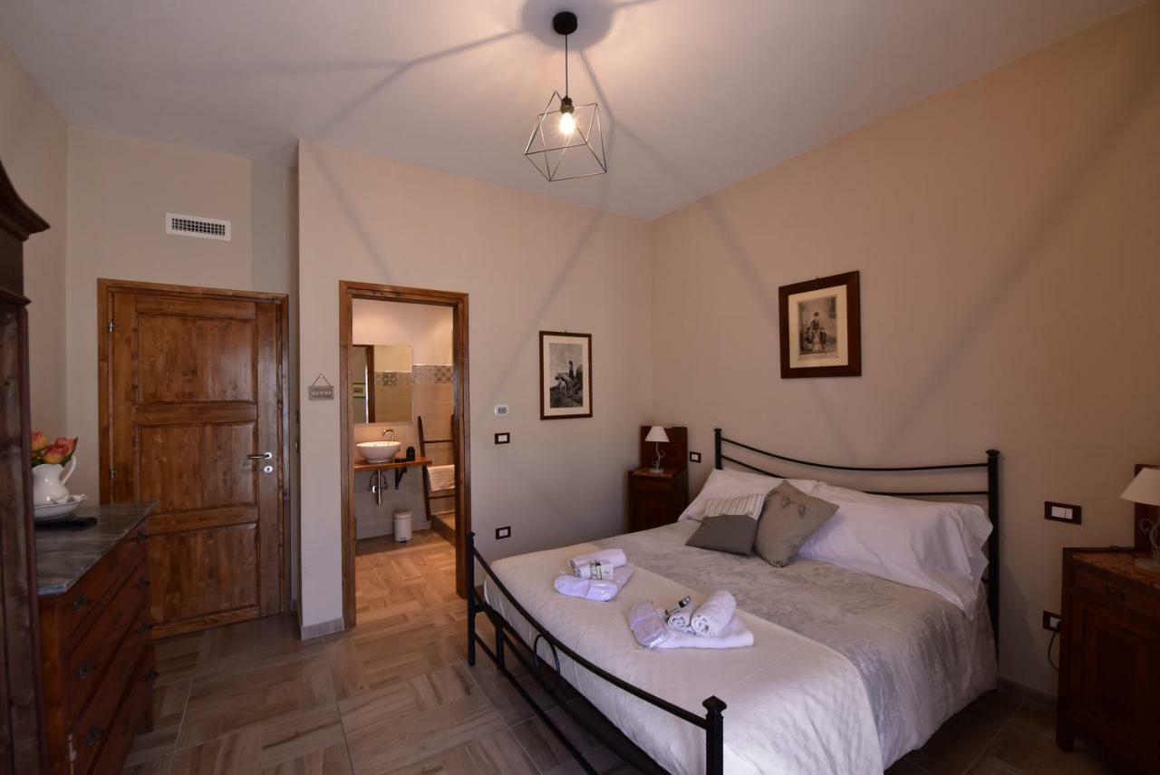 Casa Nina Bed & Breakfast Toirano Exterior photo